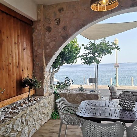 Willa Relax Seaside House By Living In Blue CCharaki Zewnętrze zdjęcie