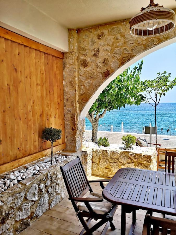 Willa Relax Seaside House By Living In Blue CCharaki Zewnętrze zdjęcie