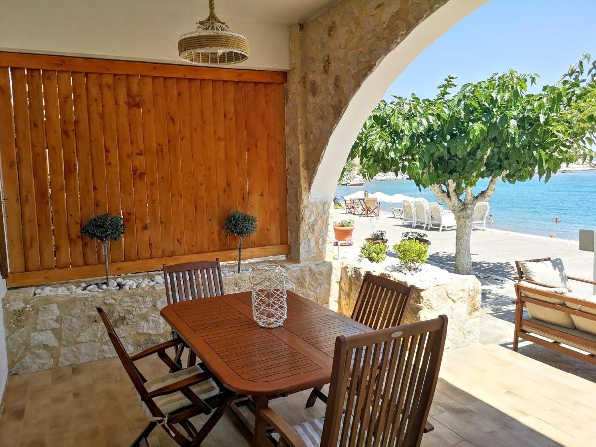 Willa Relax Seaside House By Living In Blue CCharaki Zewnętrze zdjęcie