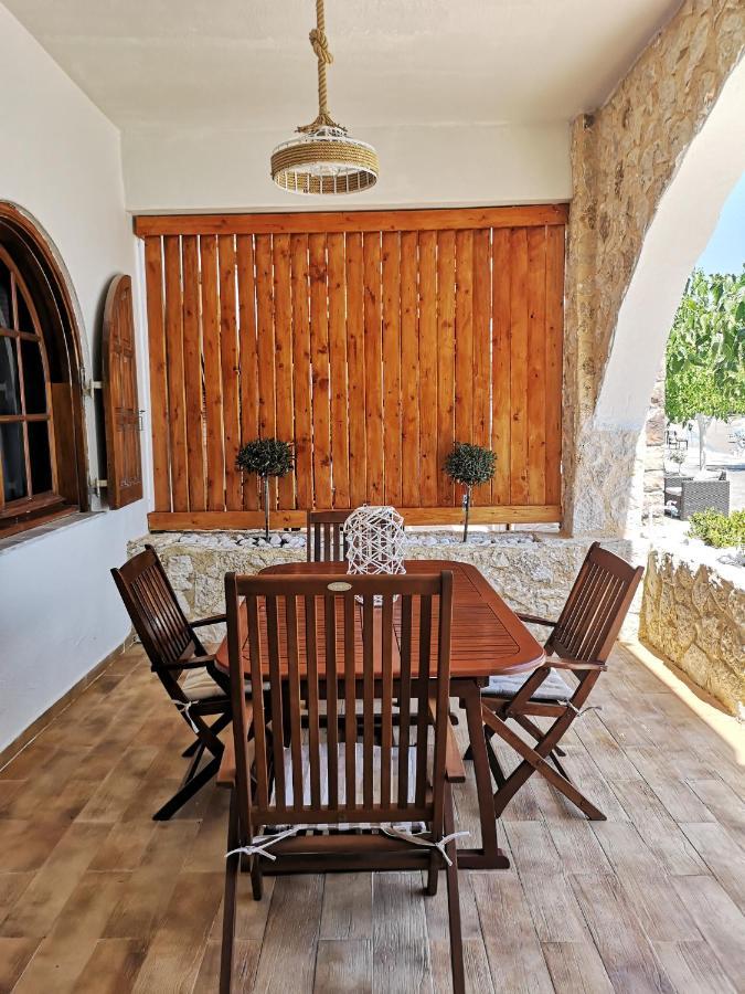 Willa Relax Seaside House By Living In Blue CCharaki Zewnętrze zdjęcie