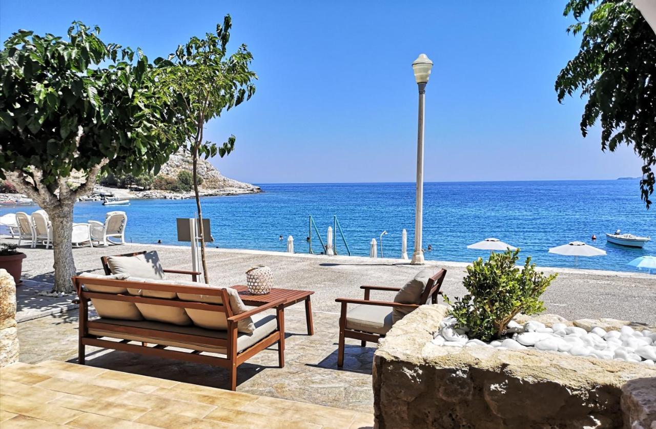 Willa Relax Seaside House By Living In Blue CCharaki Zewnętrze zdjęcie