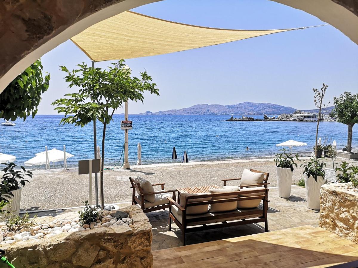 Willa Relax Seaside House By Living In Blue CCharaki Zewnętrze zdjęcie