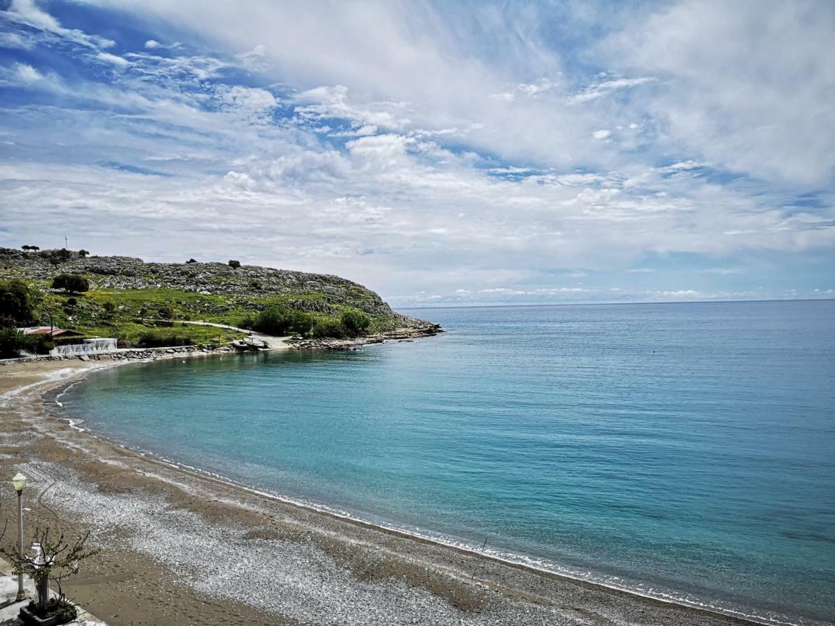 Willa Relax Seaside House By Living In Blue CCharaki Zewnętrze zdjęcie